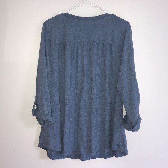 Basic Editions Blue Top - Picture 2 of 5